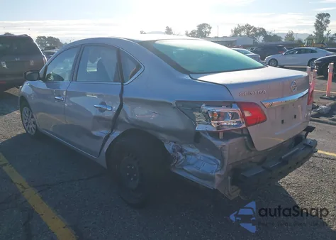 2017 Nissan Sentra S z USA, uszkodzony, nr VIN 3N1AB7AP1HY289834